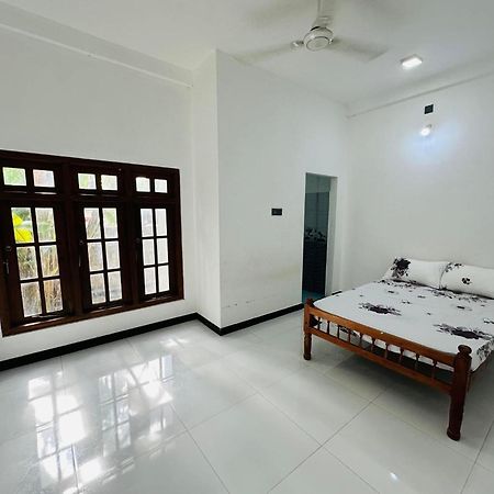 Lalitha Holiday Inn Jaffna Dış mekan fotoğraf