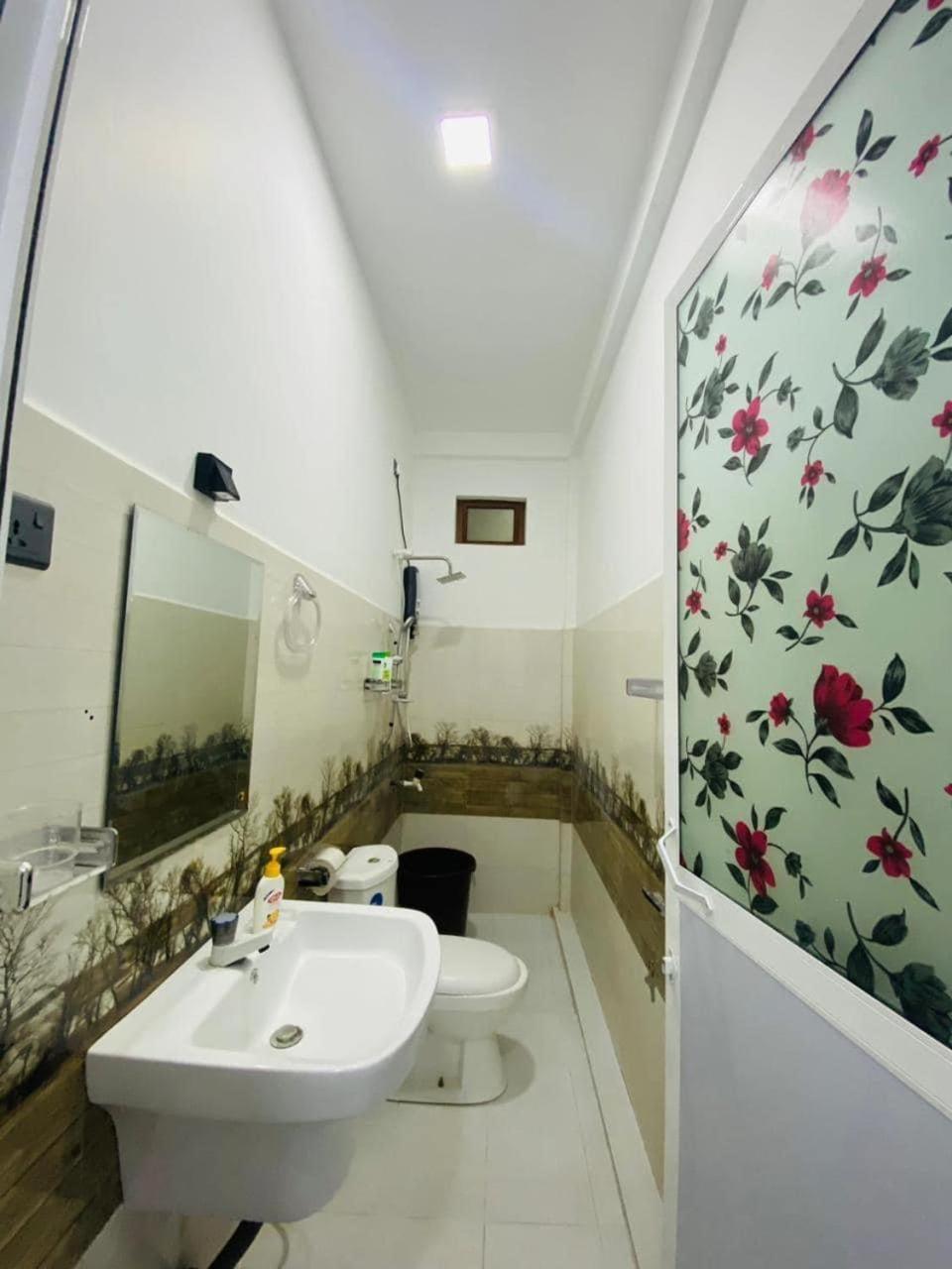 Lalitha Holiday Inn Jaffna Dış mekan fotoğraf